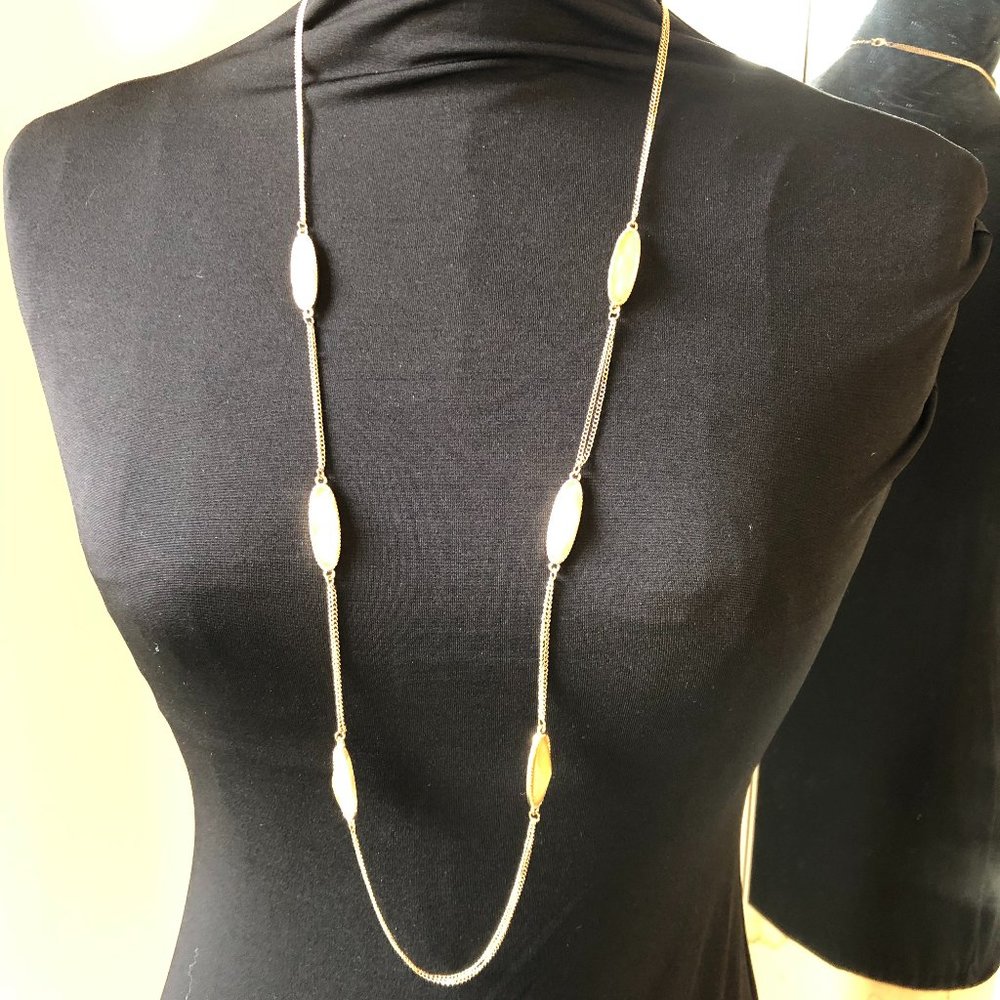 Gold/yellow costume necklace